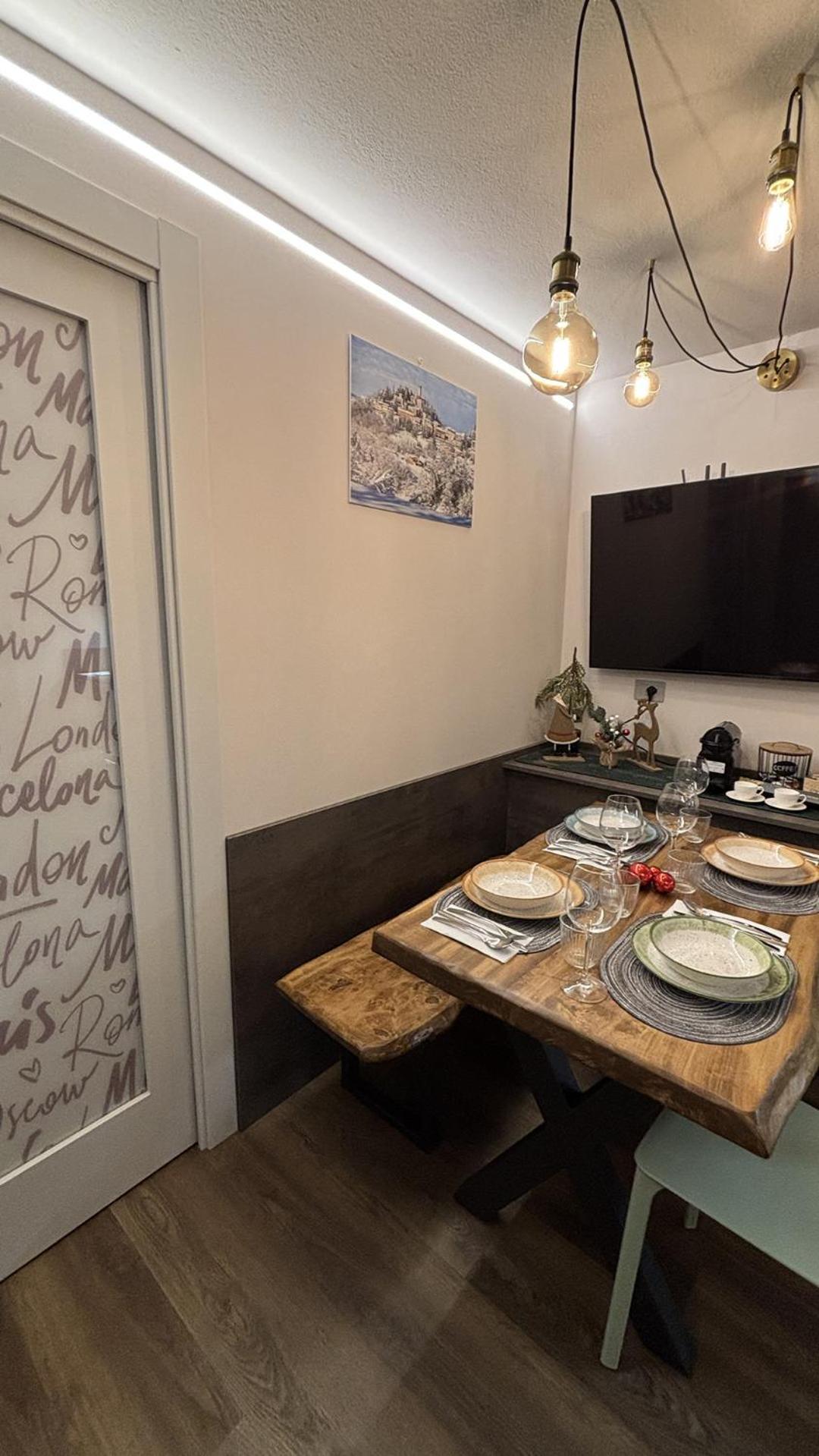 Torre Antica Montese Appartamento 1 Екстер'єр фото
